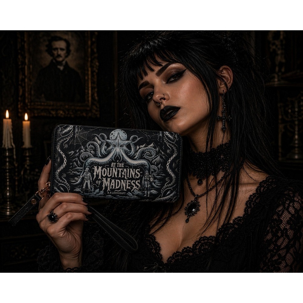 "At The Mountains Of Madness" Wallet Horror Goth Halloween Lovecraft Cthulhu New